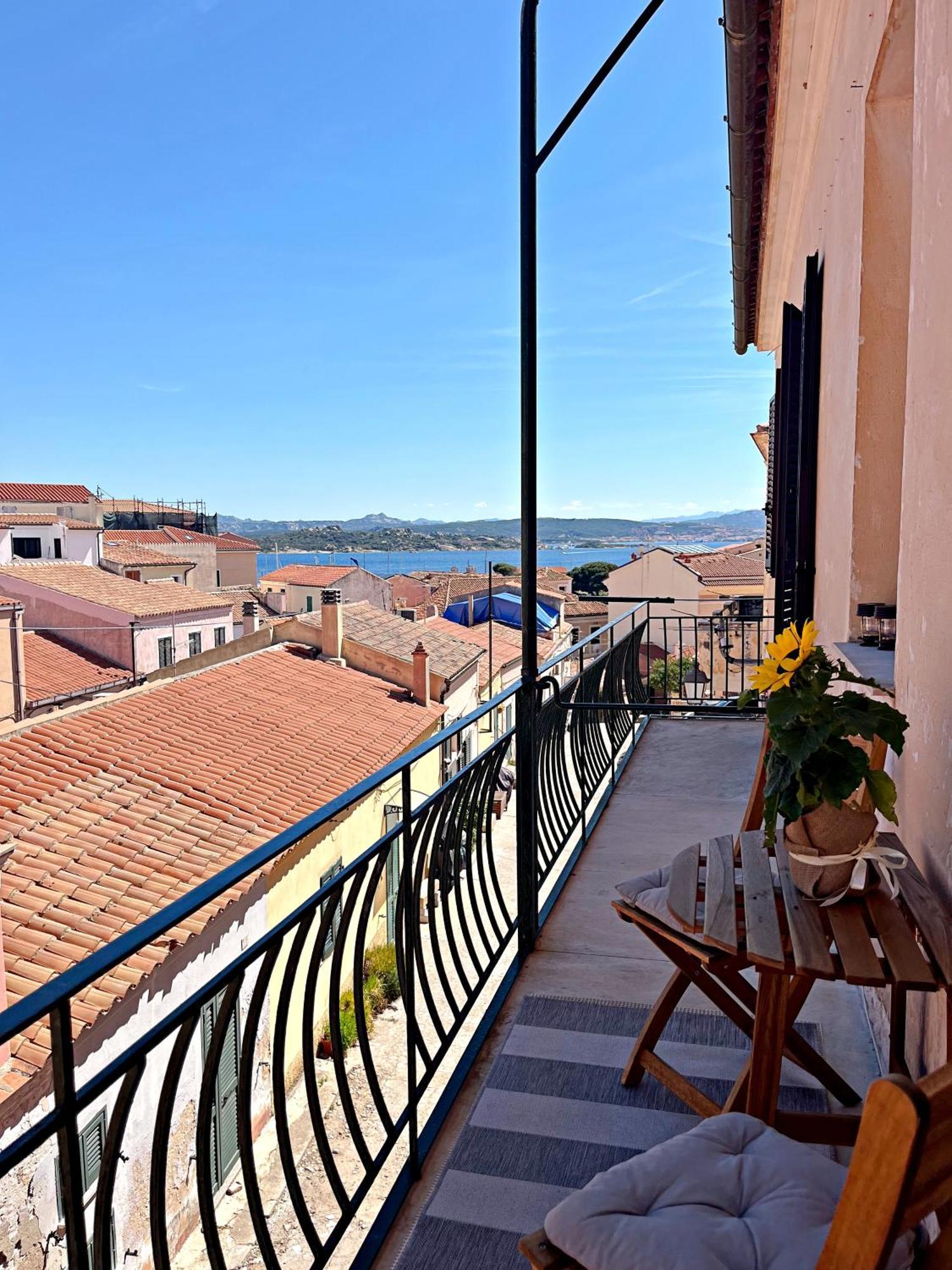 L'Isola Nell'Isola - R3442 Apartment Ла Мадалена Екстериор снимка